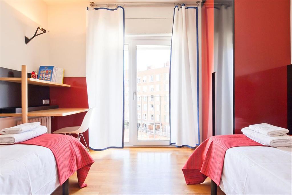 Stay U-Nique Apartments Salvador Espriu Barcelona Szoba fotó